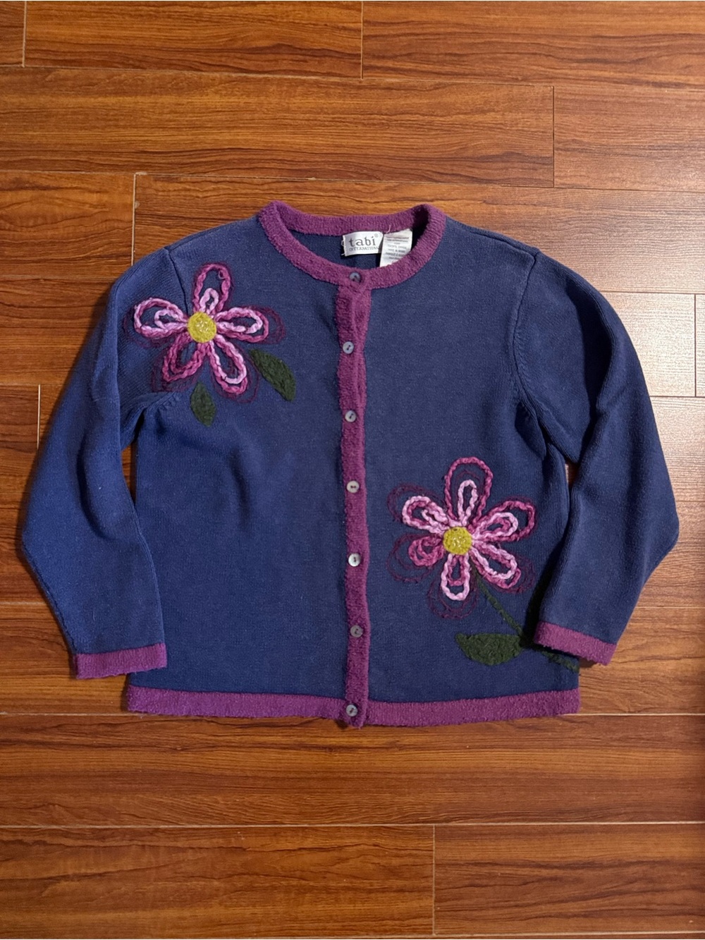 Tabi Vintage Flower cardigan size M